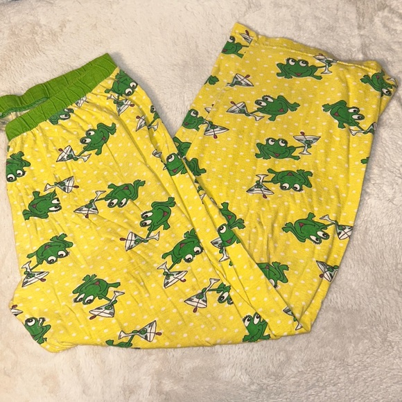 Intimates & Sleepwear Medium 10 Cotton Vintage Frog Martini Pajama